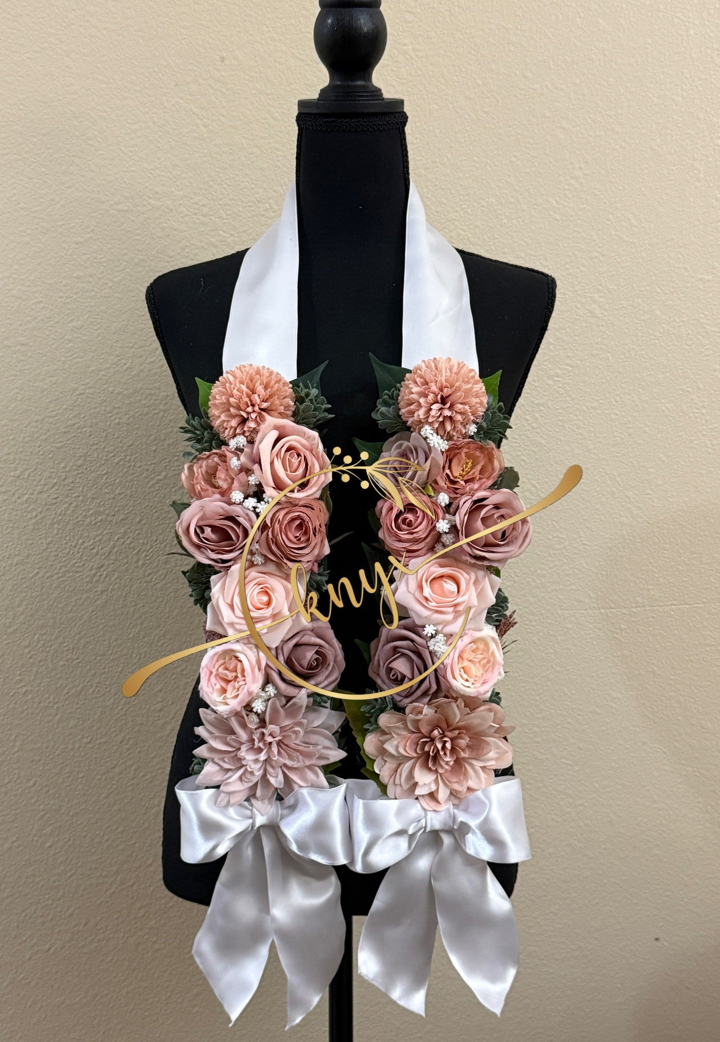 Unique Graduation Flower Lei PINKS
