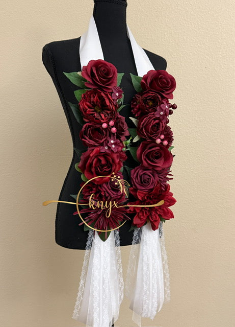 Unique Graduation Flower Lei (RED)